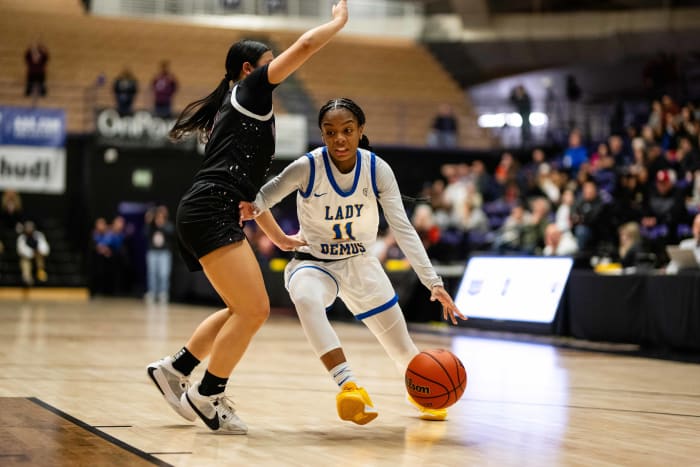 Jefferson Willamette 6A Oregon girls basketball quarterfinal 2024 Naji Saker-69